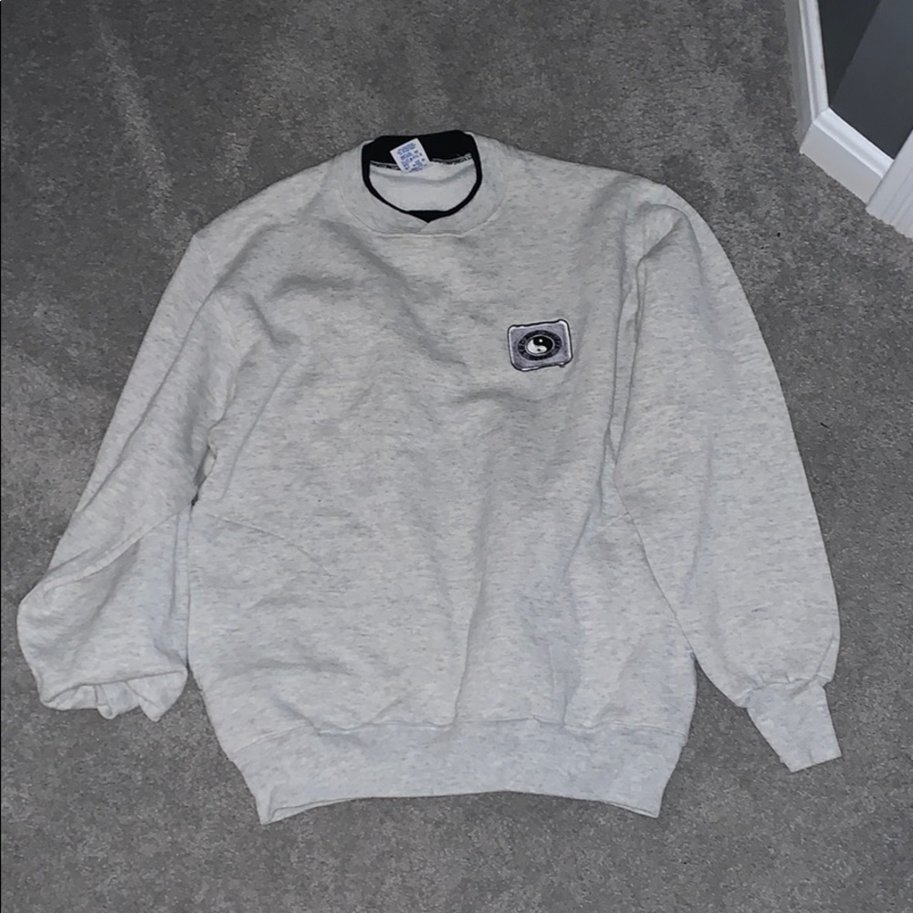 Ying yang grey sweatshirt